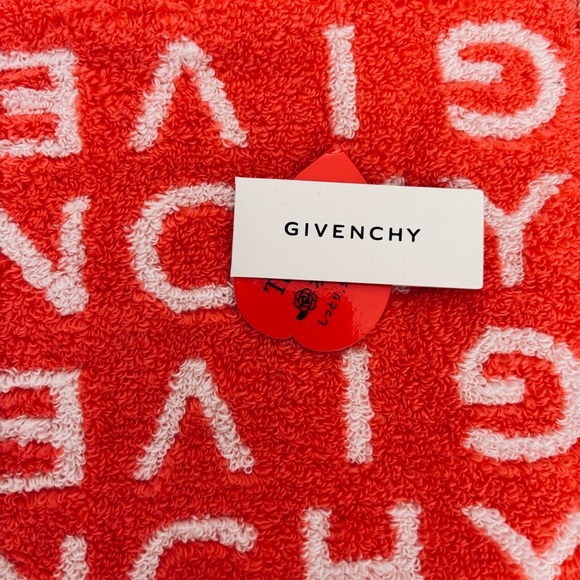 Givenchy Red and White Hand Towel Size 10.5” - Picture 3 of 10